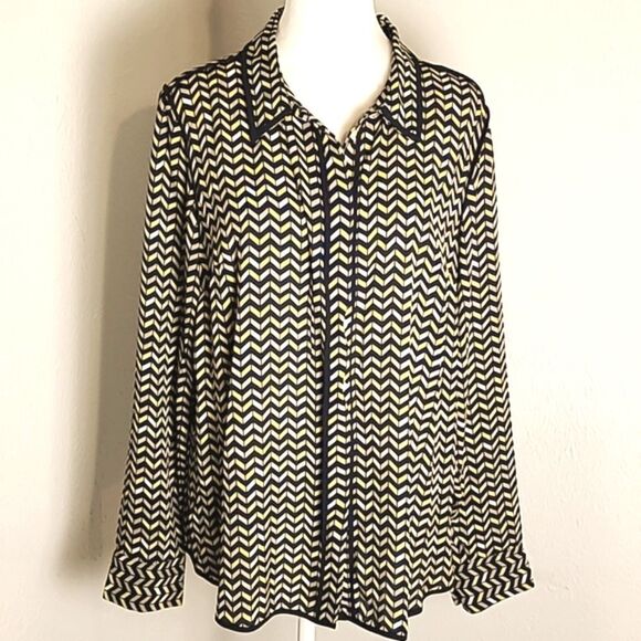 Tommy Hilfiger Navy Blue & Yellow Chevron Blouse, Size Large - Picture 1 of 9